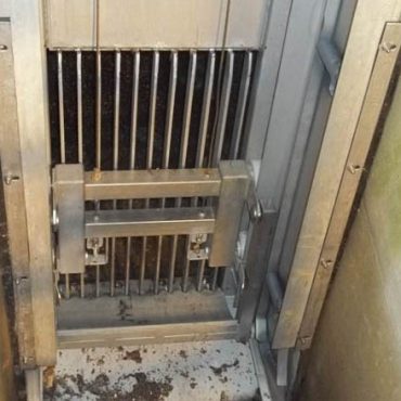 UY Trienviro BarScreen